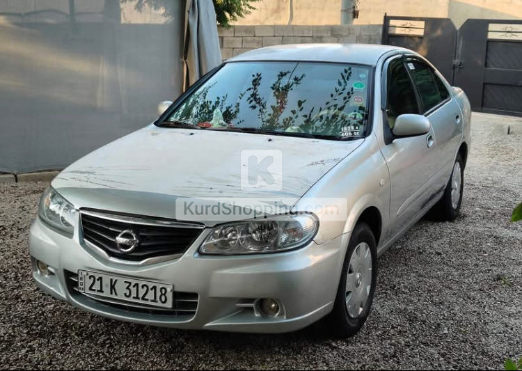 Nissan Sunny 2010