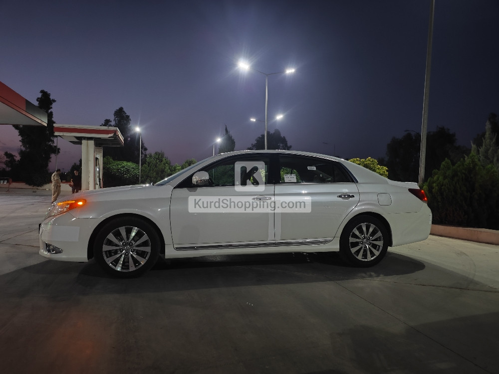 Toyota Avalon 2012
