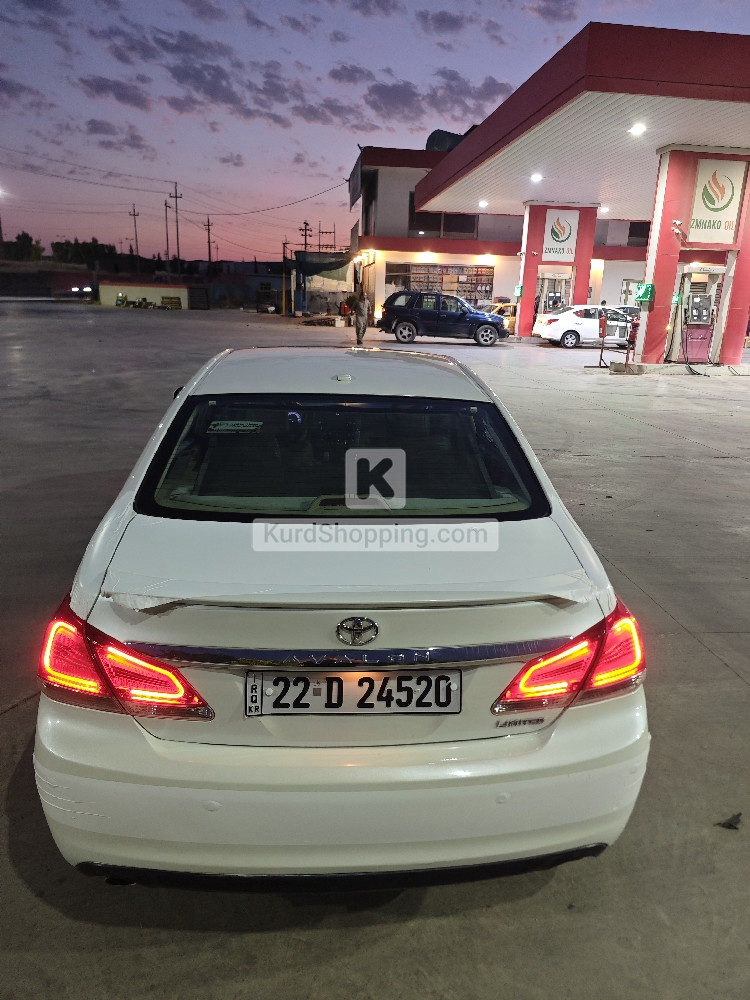 Toyota Avalon 2012