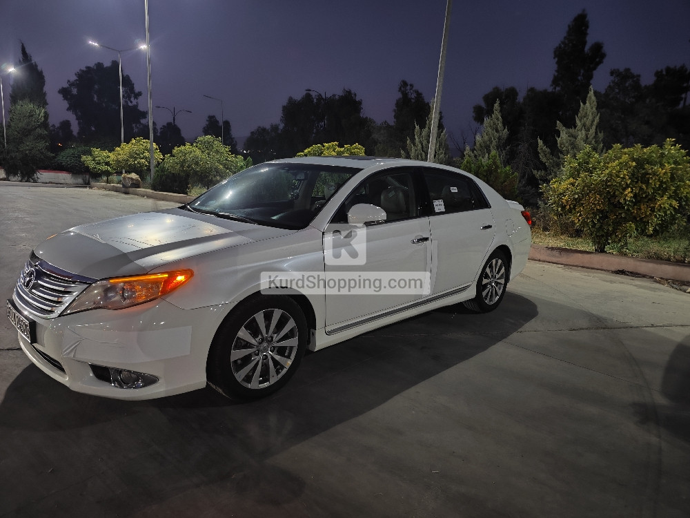Toyota Avalon 2012