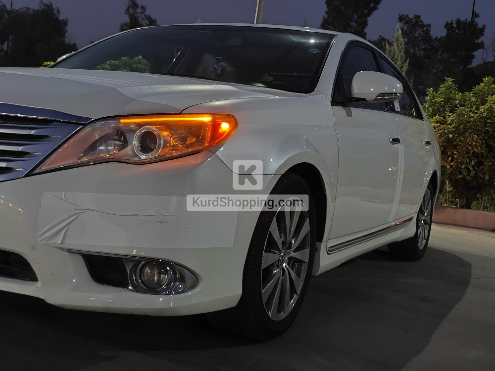 Toyota Avalon 2012