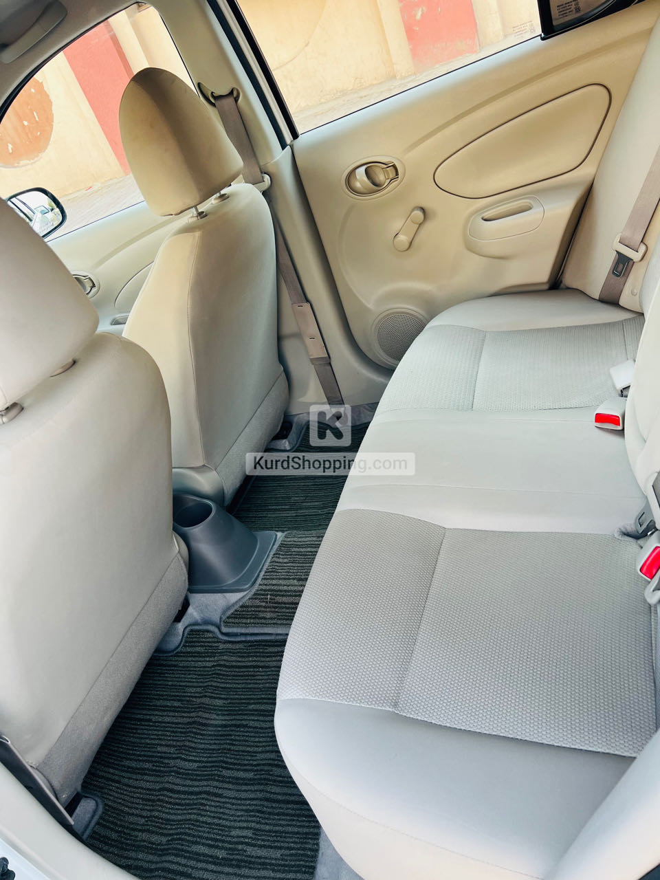 Nissan Sunny 2024