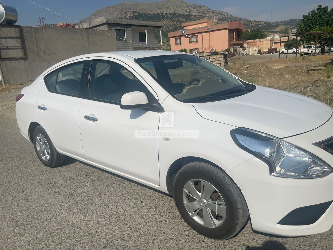 Nissan Sunny 2017