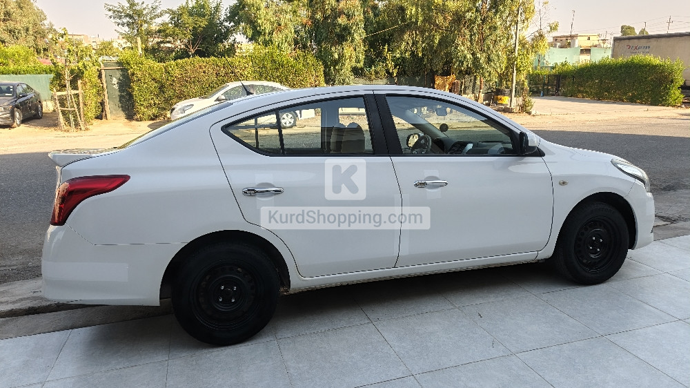 Nissan Sunny 2021