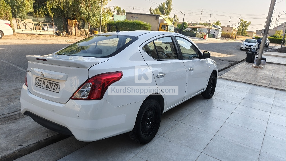 Nissan Sunny 2021