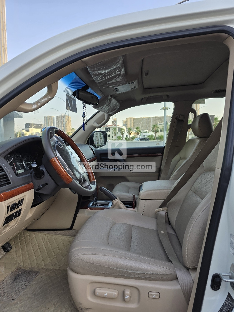 Toyota Landcruiser 2013