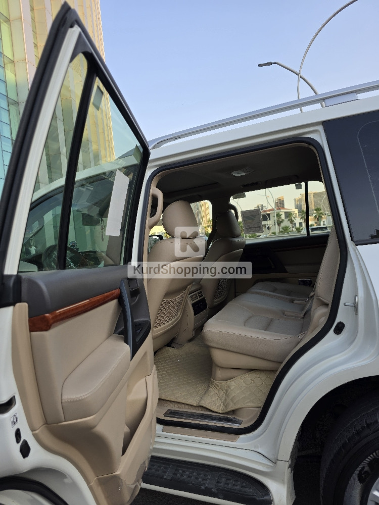 Toyota Landcruiser 2013