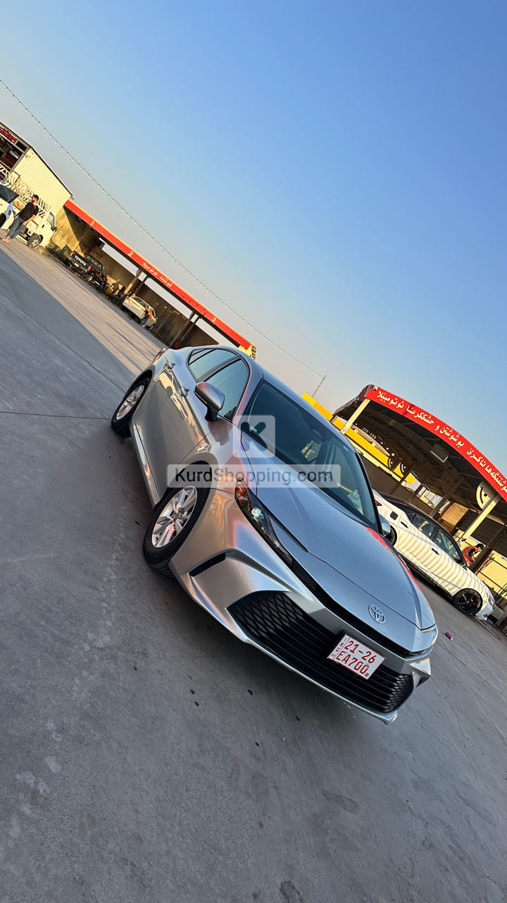 Toyota Camry 2025