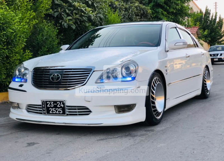 Toyota Crown 2005