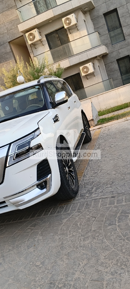 Nissan Patrol 2013