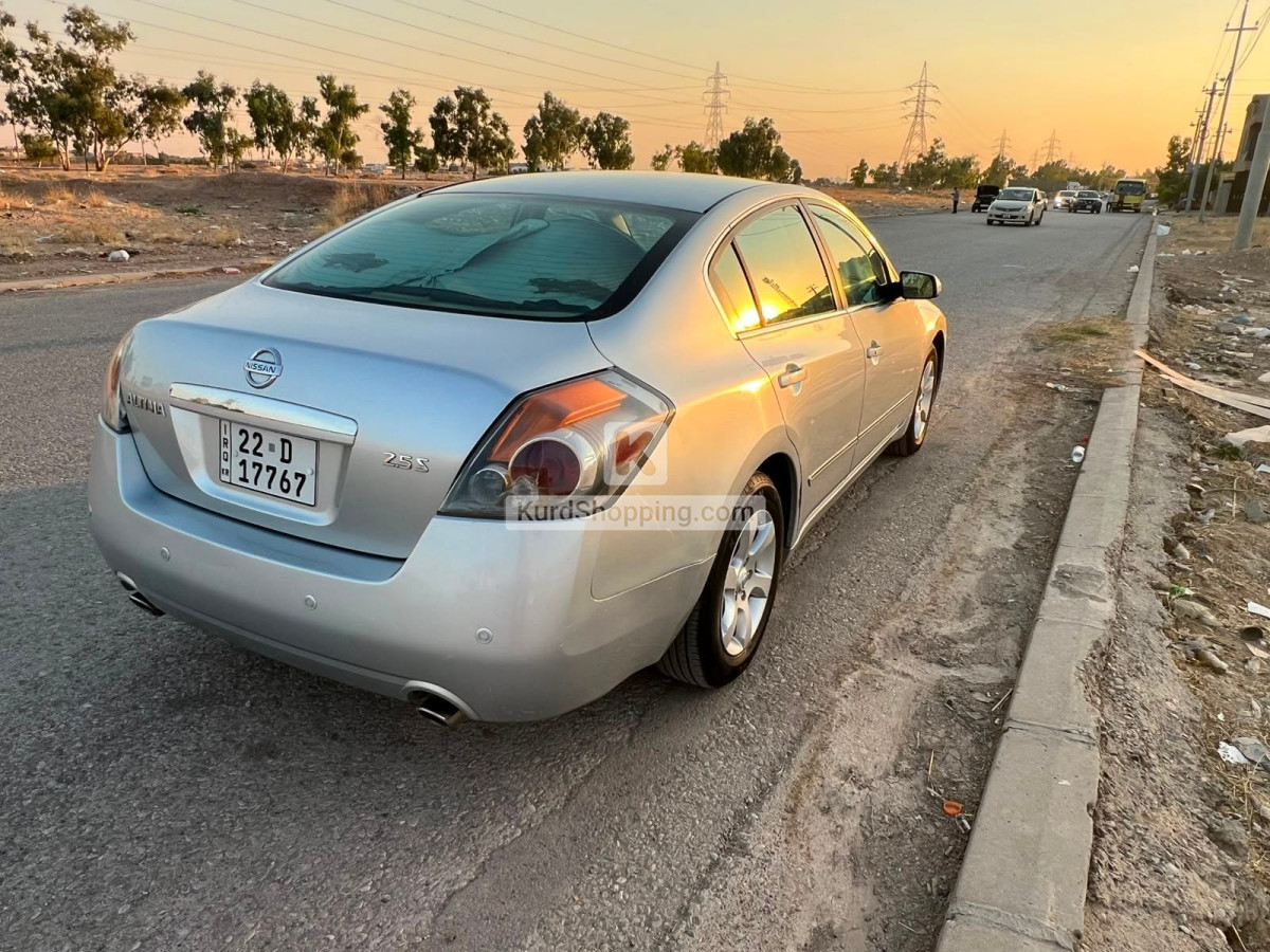 Nissan Altima 2008