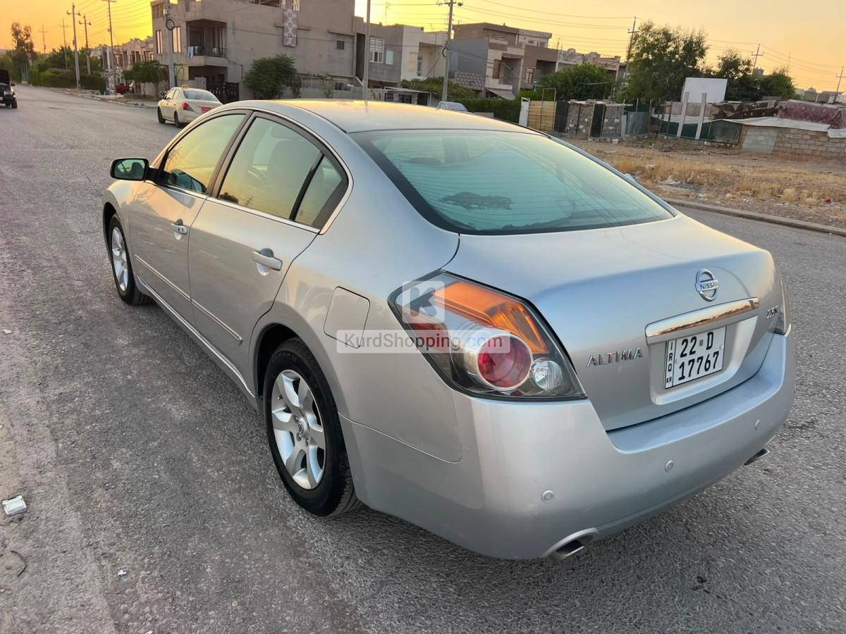 Nissan Altima 2008