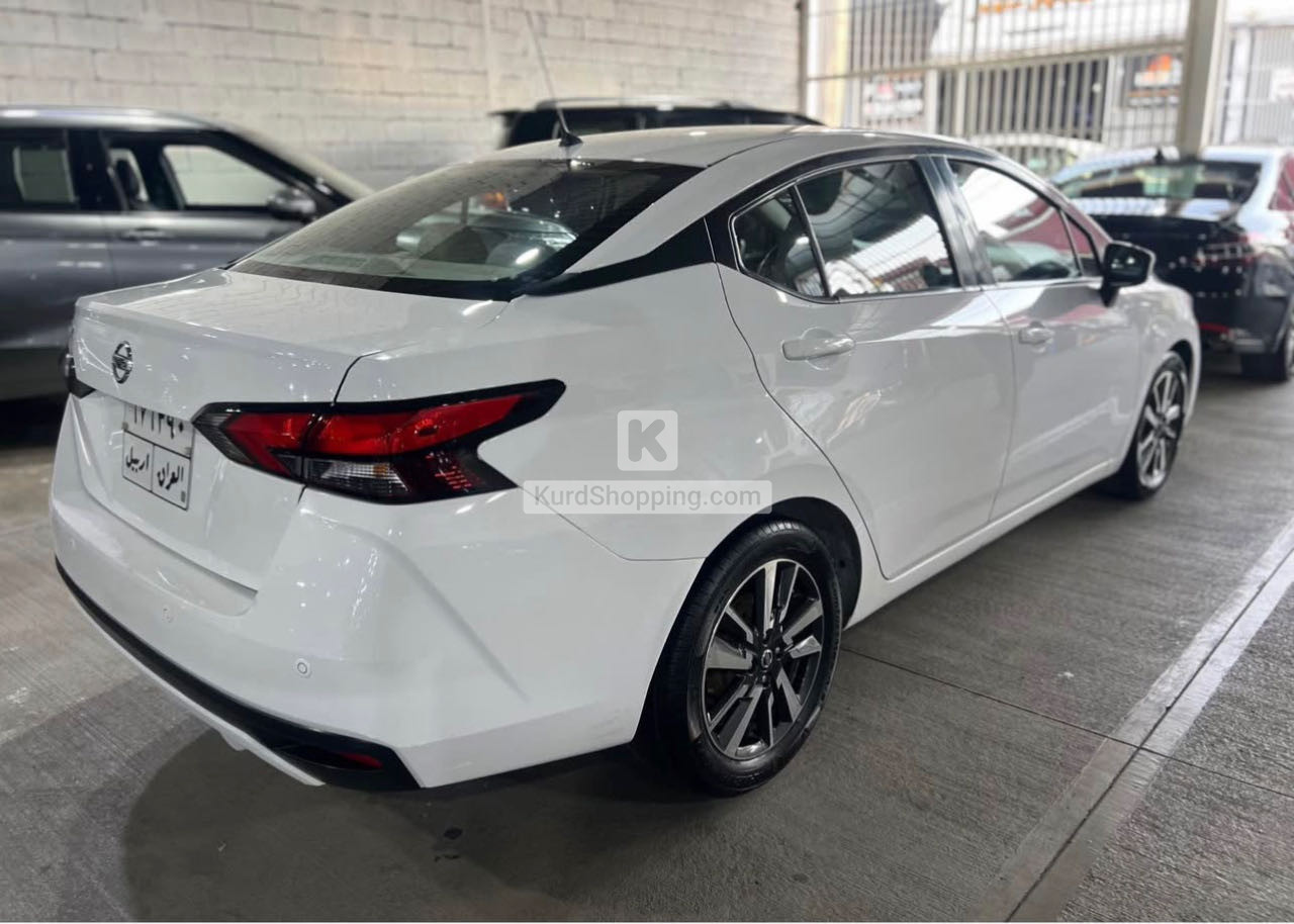 Nissan Sunny 2021
