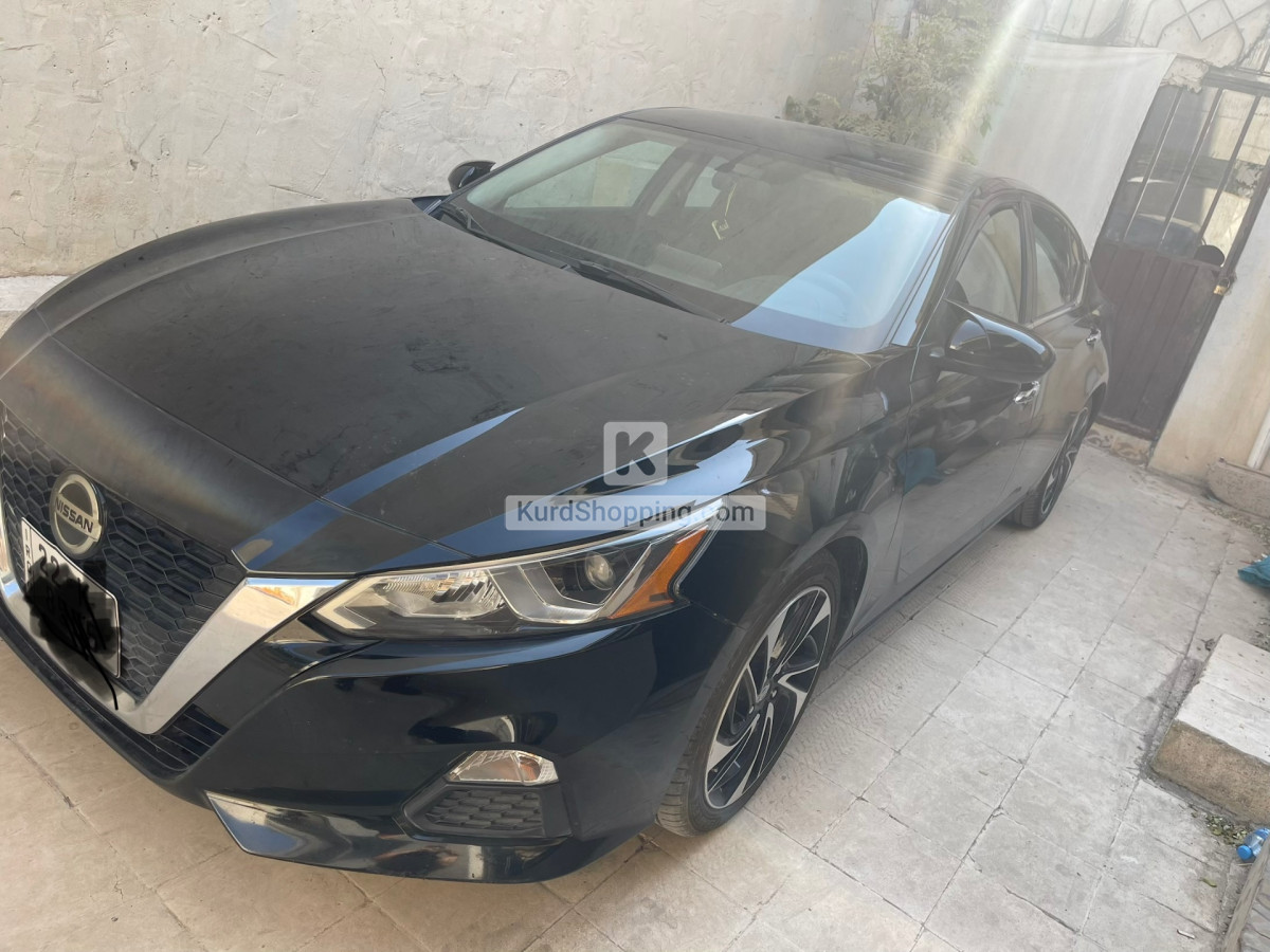 Nissan Altima 2020