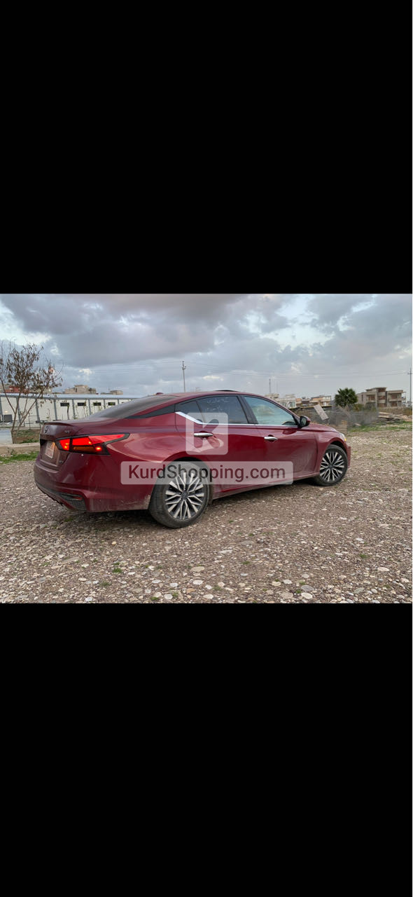Nissan Altima 2024