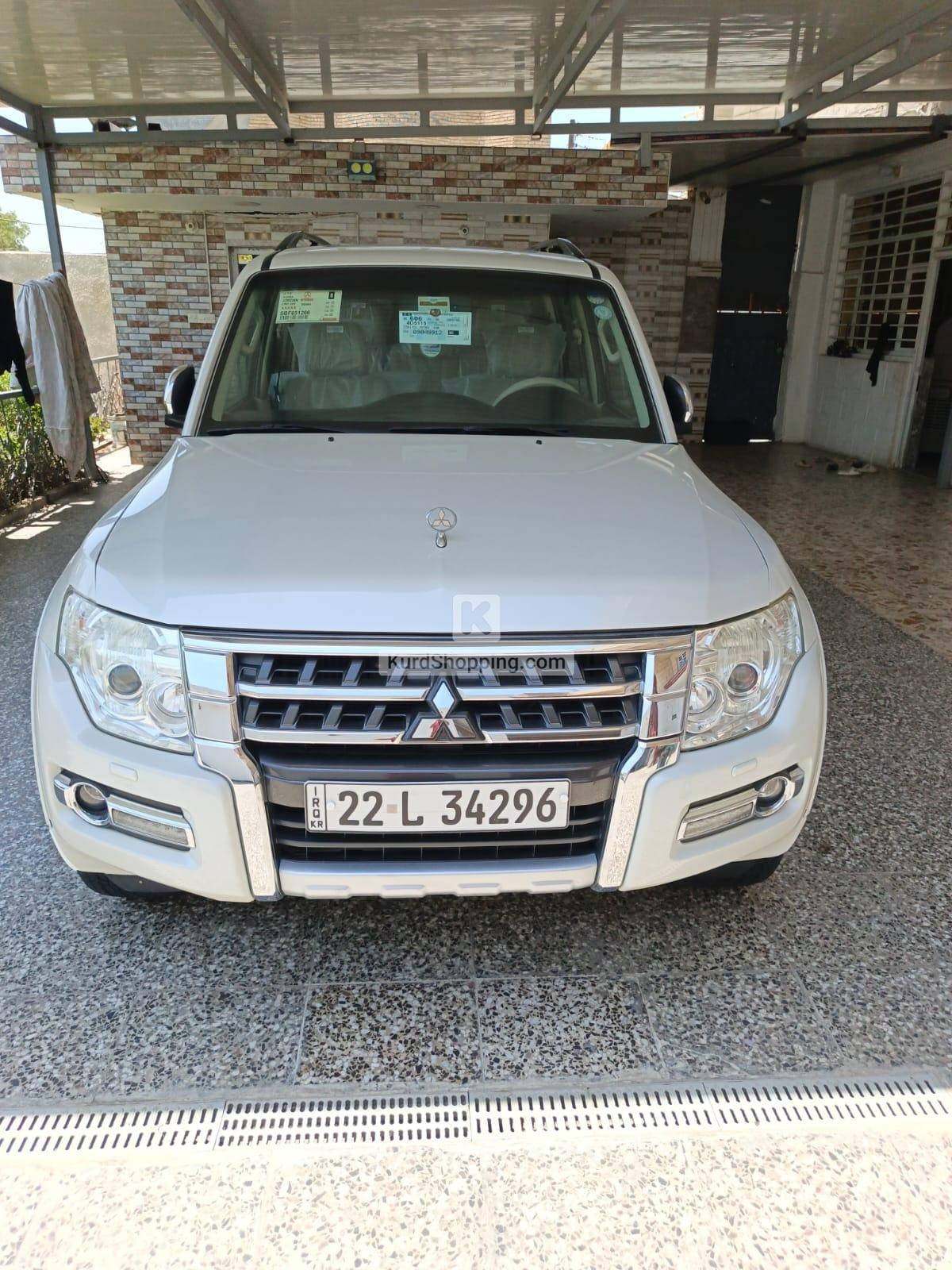 Mitsubishi Pajero 2016