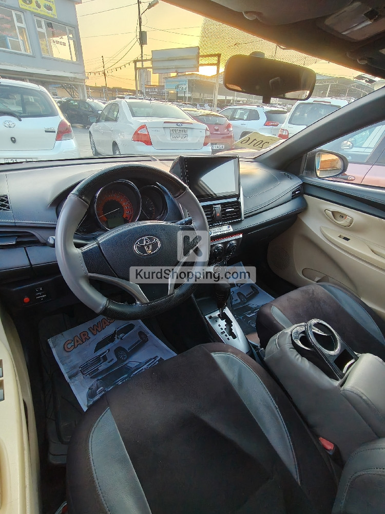 Toyota Yaris 2016