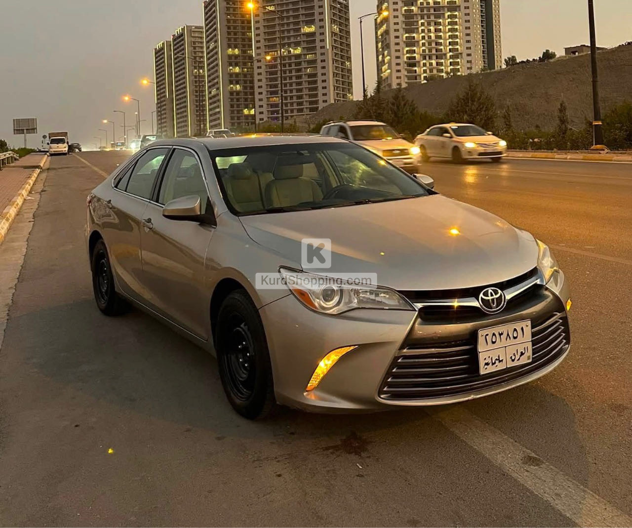 Toyota Camry 2016