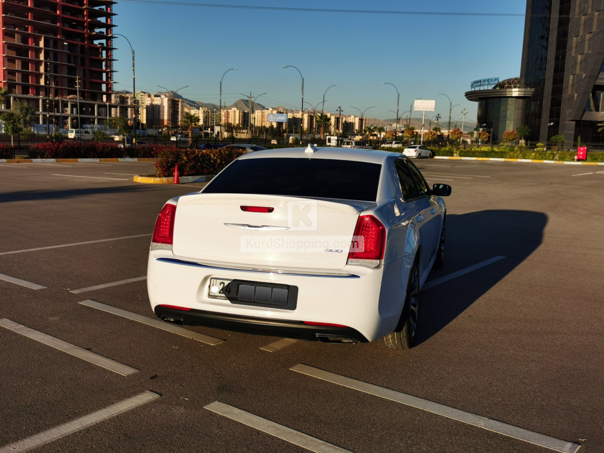 Chrysler Aspen 2019