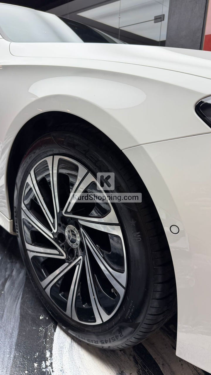 Mercedes Benz E-Class 2024