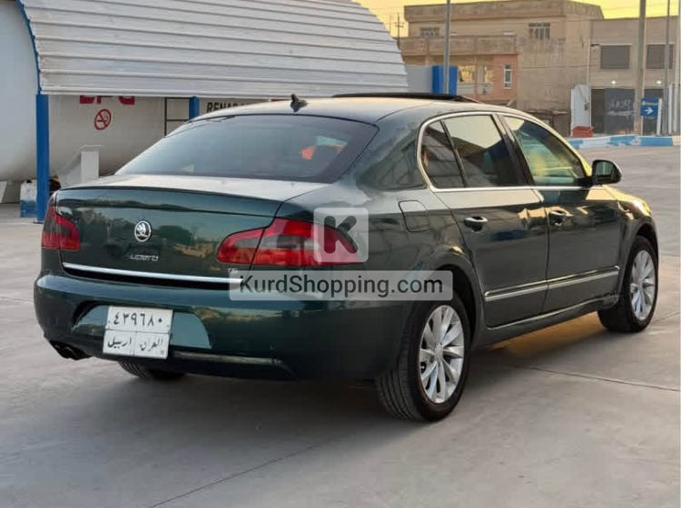 Skoda Superb 2011