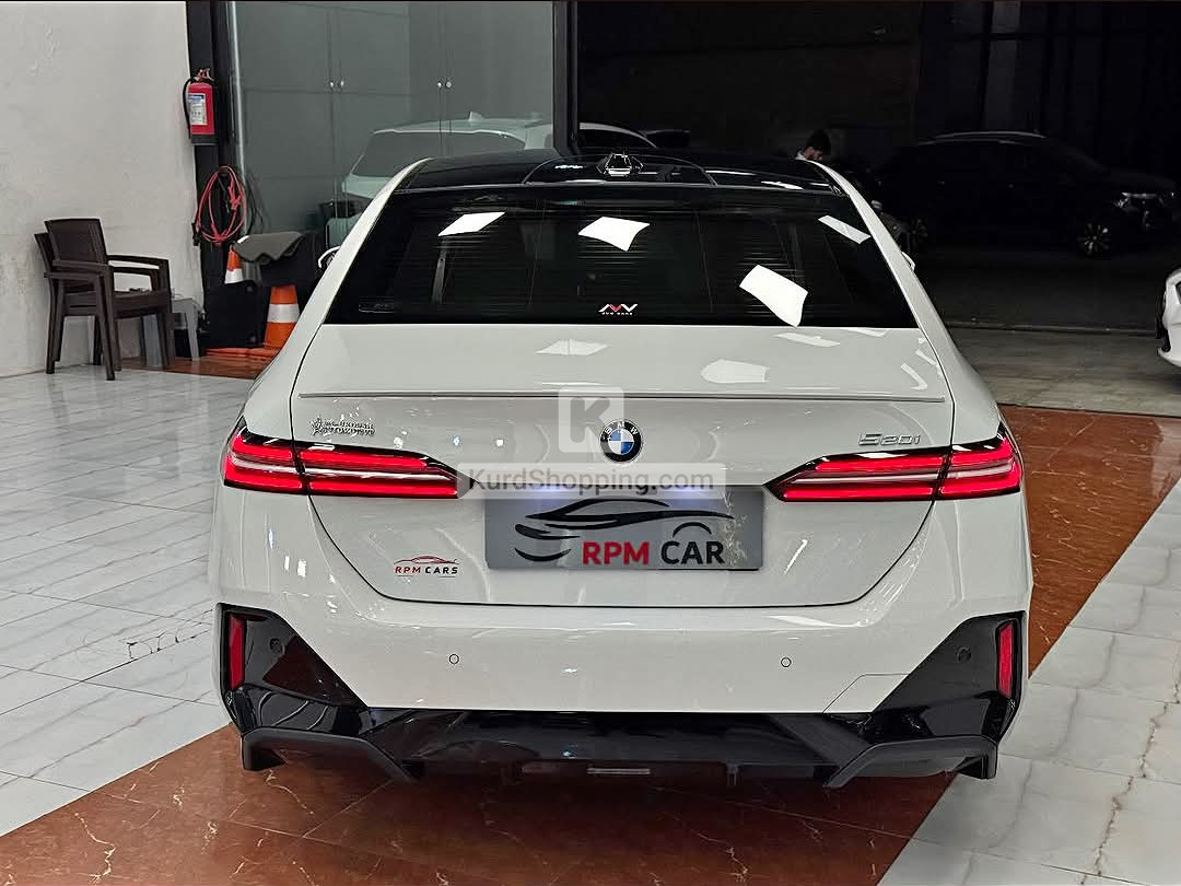 BMW 5 Series 2024