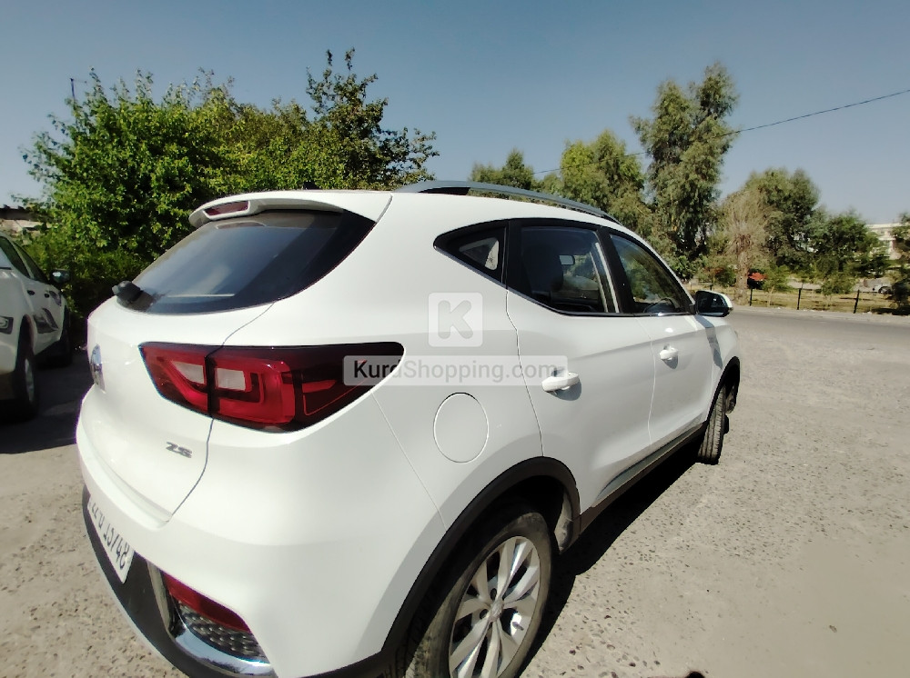 MG ZS 2023
