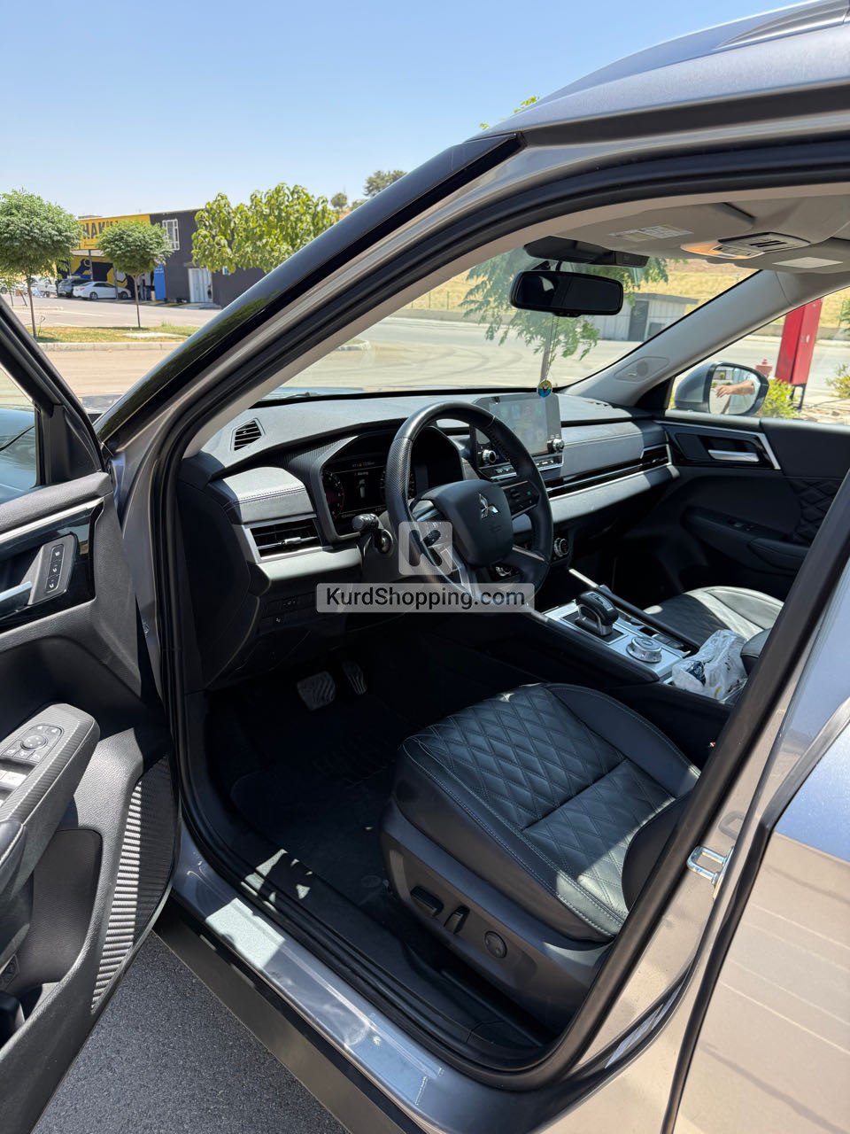 Mitsubishi Outlander 2024