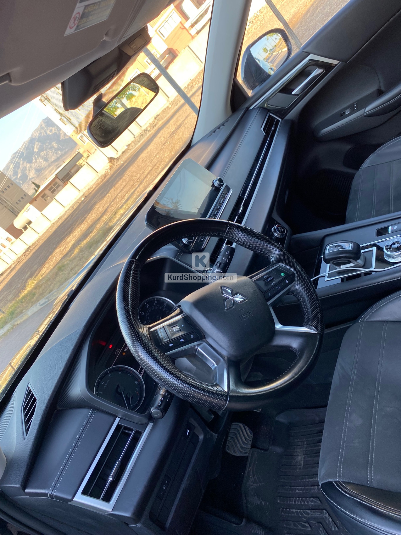 Mitsubishi Outlander 2024