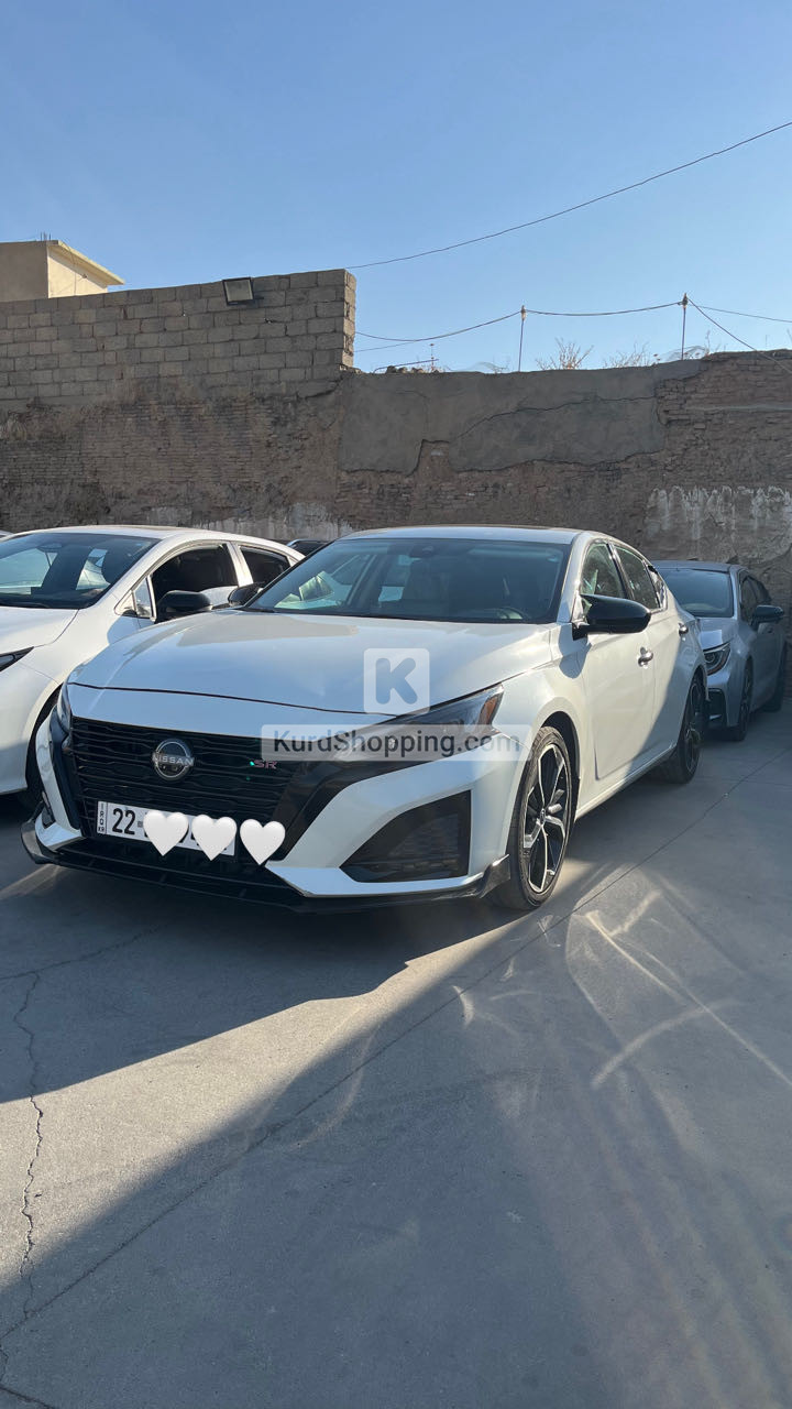 Nissan Altima 2023