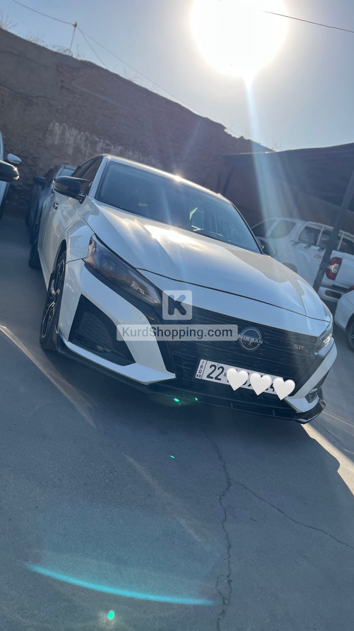 Nissan Altima 2023