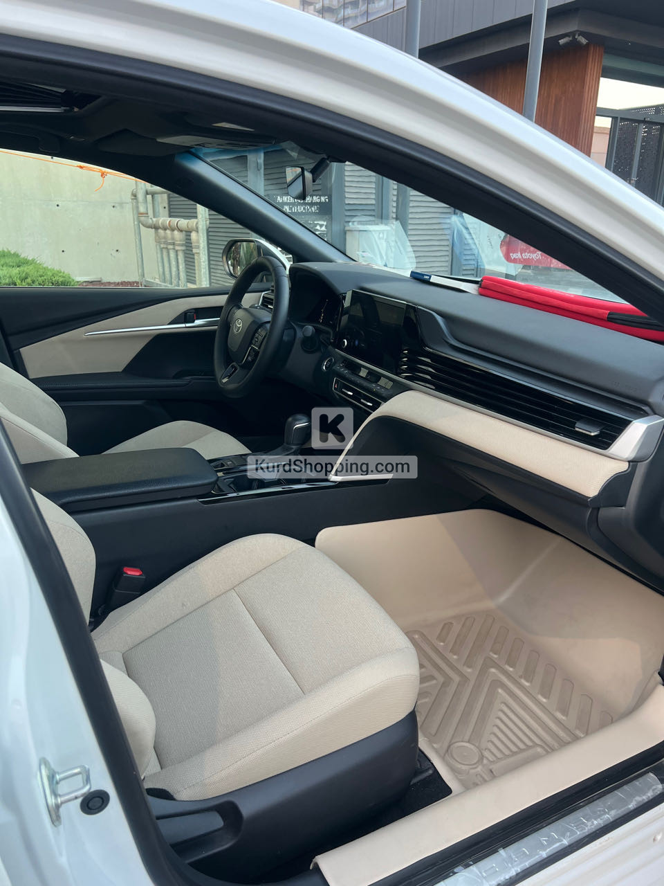 Toyota Camry 2025