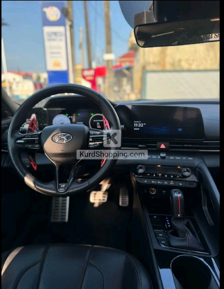 Hyundai Elantra 2023