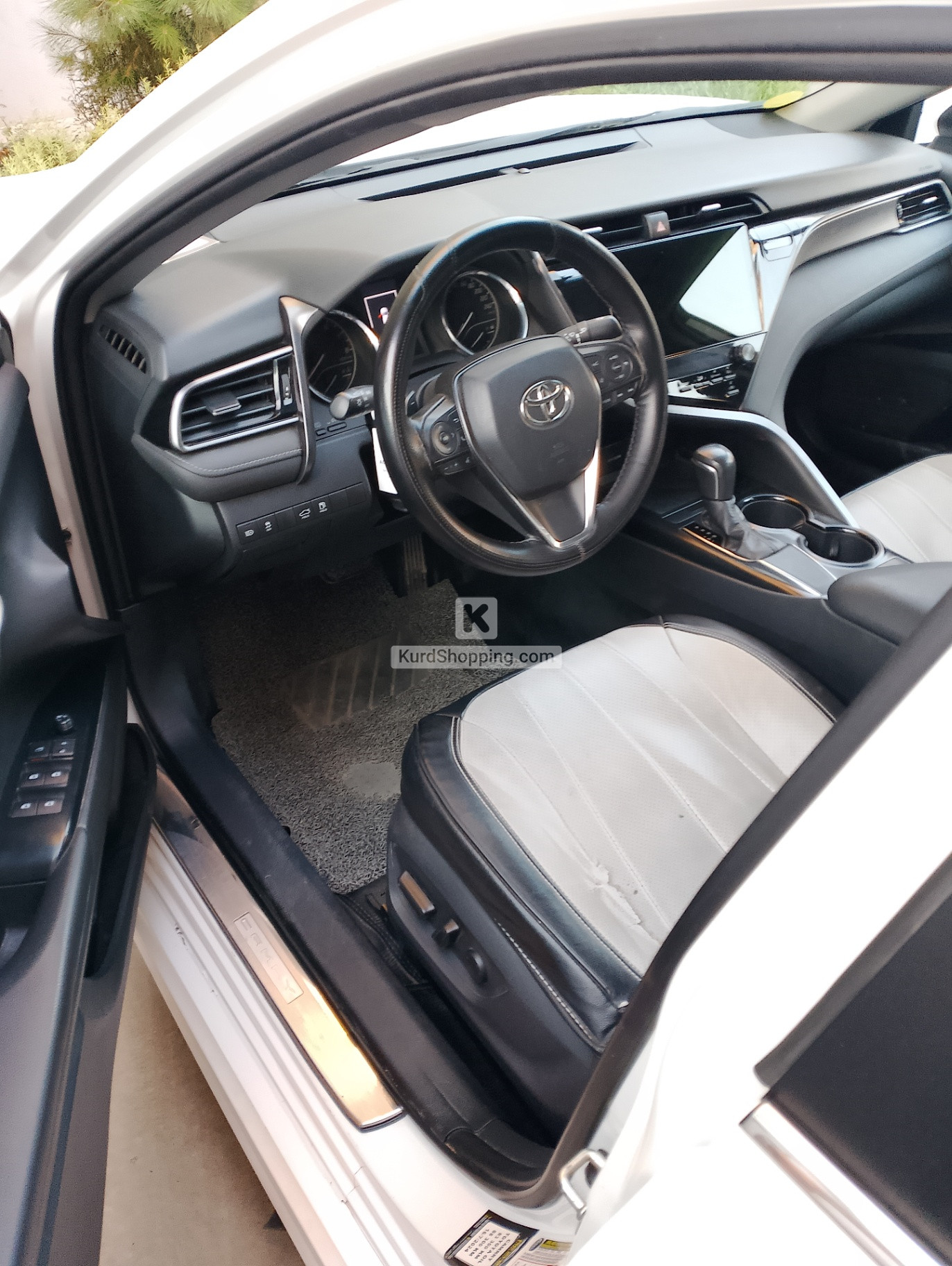 Toyota Camry 2019